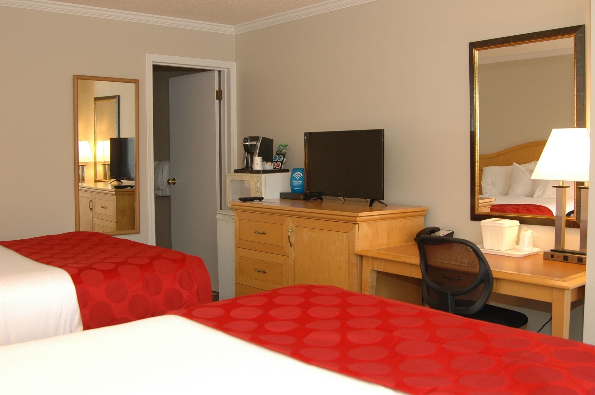 Ramada By Wyndham Duncan Cowichan Valley Bagian luar foto
